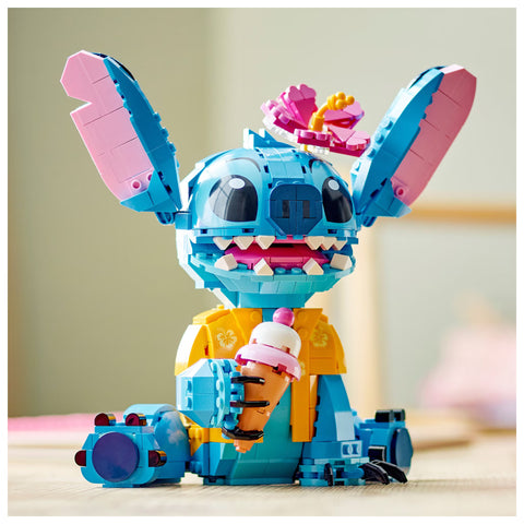 LEGO Disney 43249 – Stitch Buildable Character Set