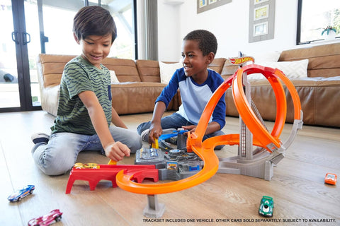 Mattel Hot Wheels Spin Storm Track Set | Loops, Crash Zones & 1 Car Included