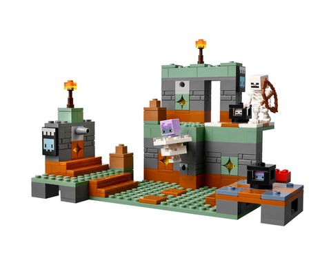 LEGO Minecraft 21271 The Armory Building Set – 2 Minifigures & Accessories