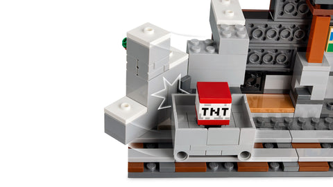 LEGO Minecraft 21277 – The Pickaxe Mine