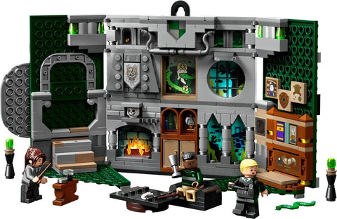 LEGO 76410 Harry Potter Slytherin House Banner Set | Damaged Packaging