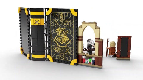 Lego 76397 Harry Potter Hogwarts™ Moment Defence Class | Damaged Packaging